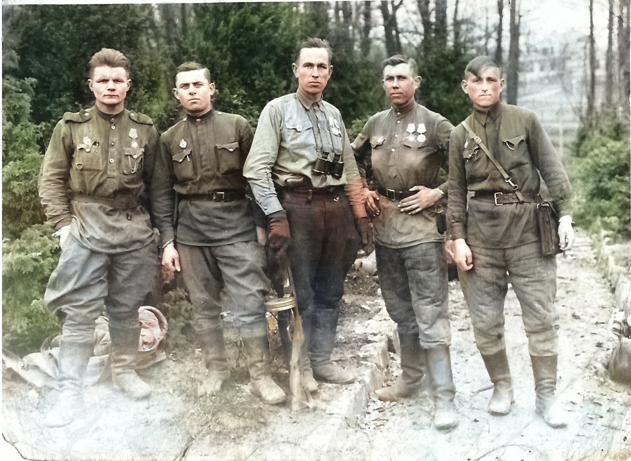 Boevye Druzya 19451